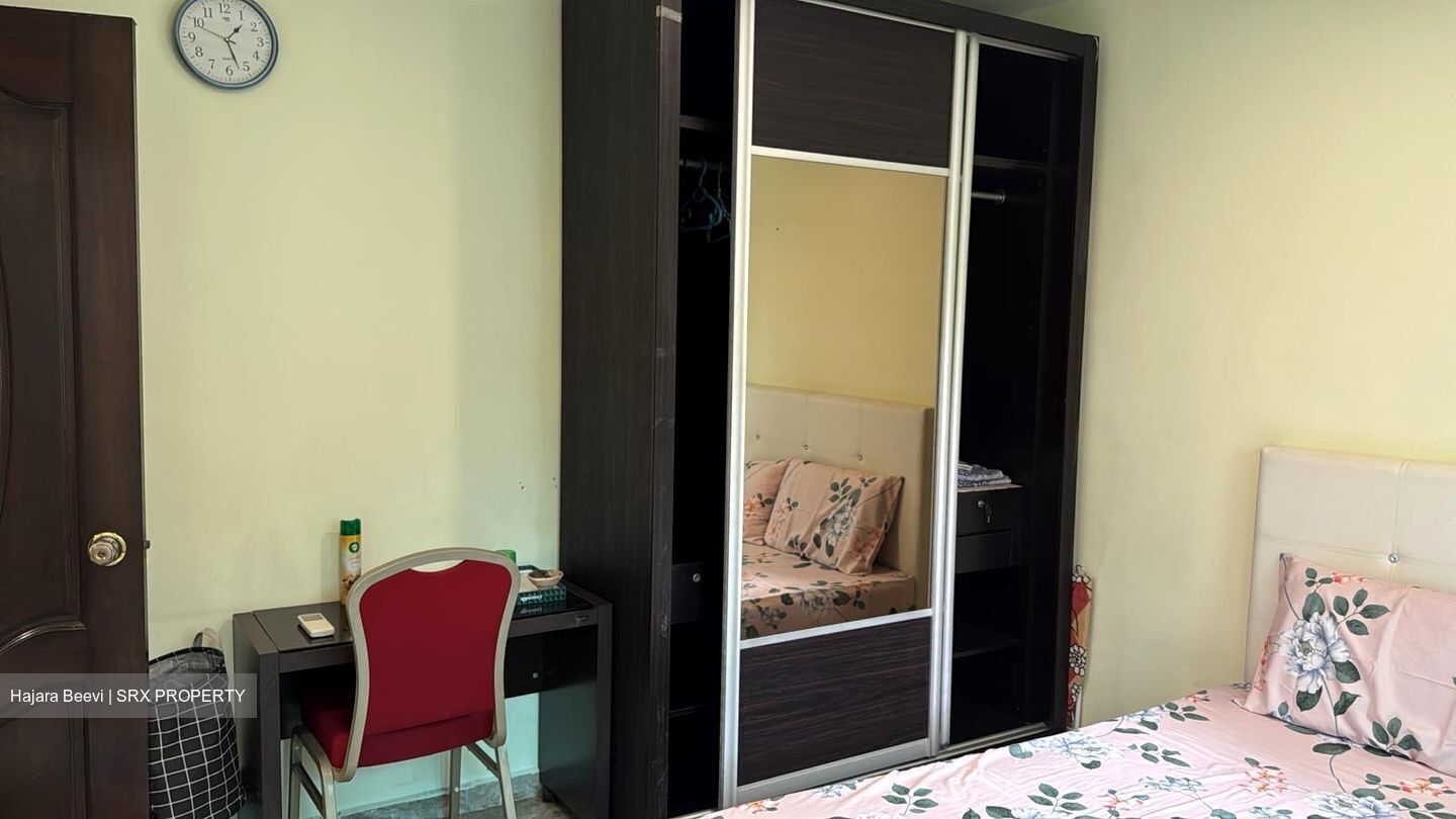 Pasir Panjang Road (D5), Terrace #529982371